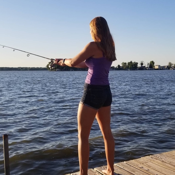 Meet the Posher - Picture 2 of 2